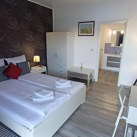 Appartamento Neferprod - Is - Cam 01